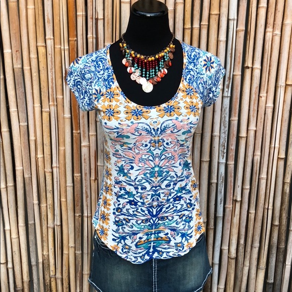 Lucky Brand Tops - LUCKY BRAND Blue Graphic Print Boho Tee XS